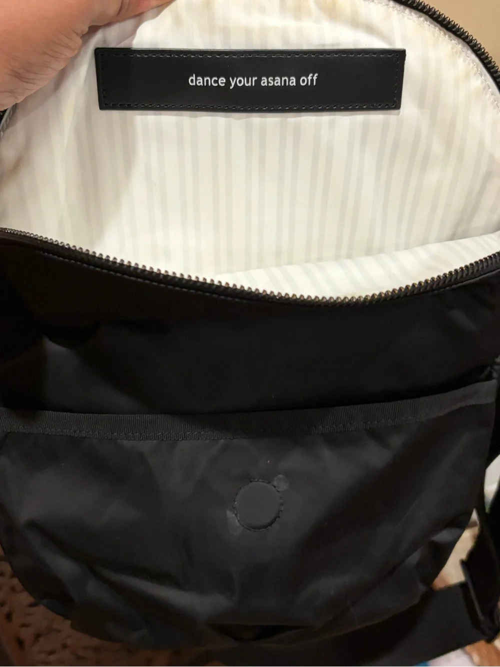 lululemon athletica sleek black
